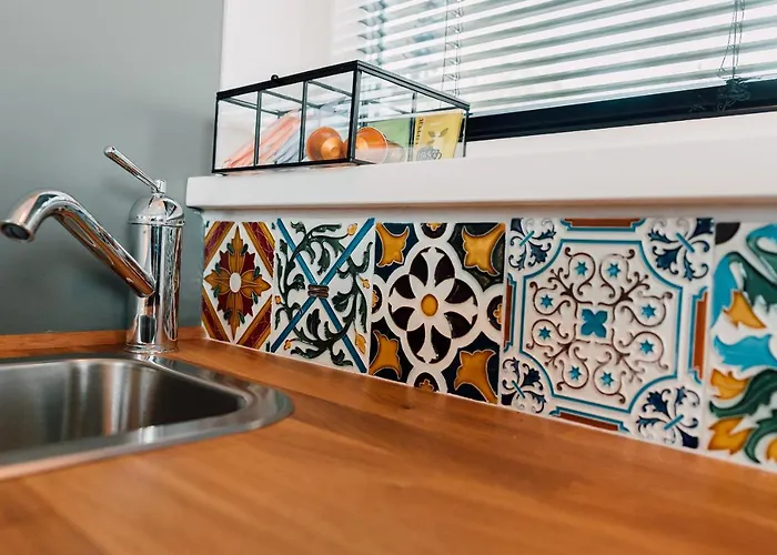 Ubi-iter? History, Heritage And Hospitality 3*